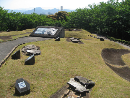 朝田墳墓群公園